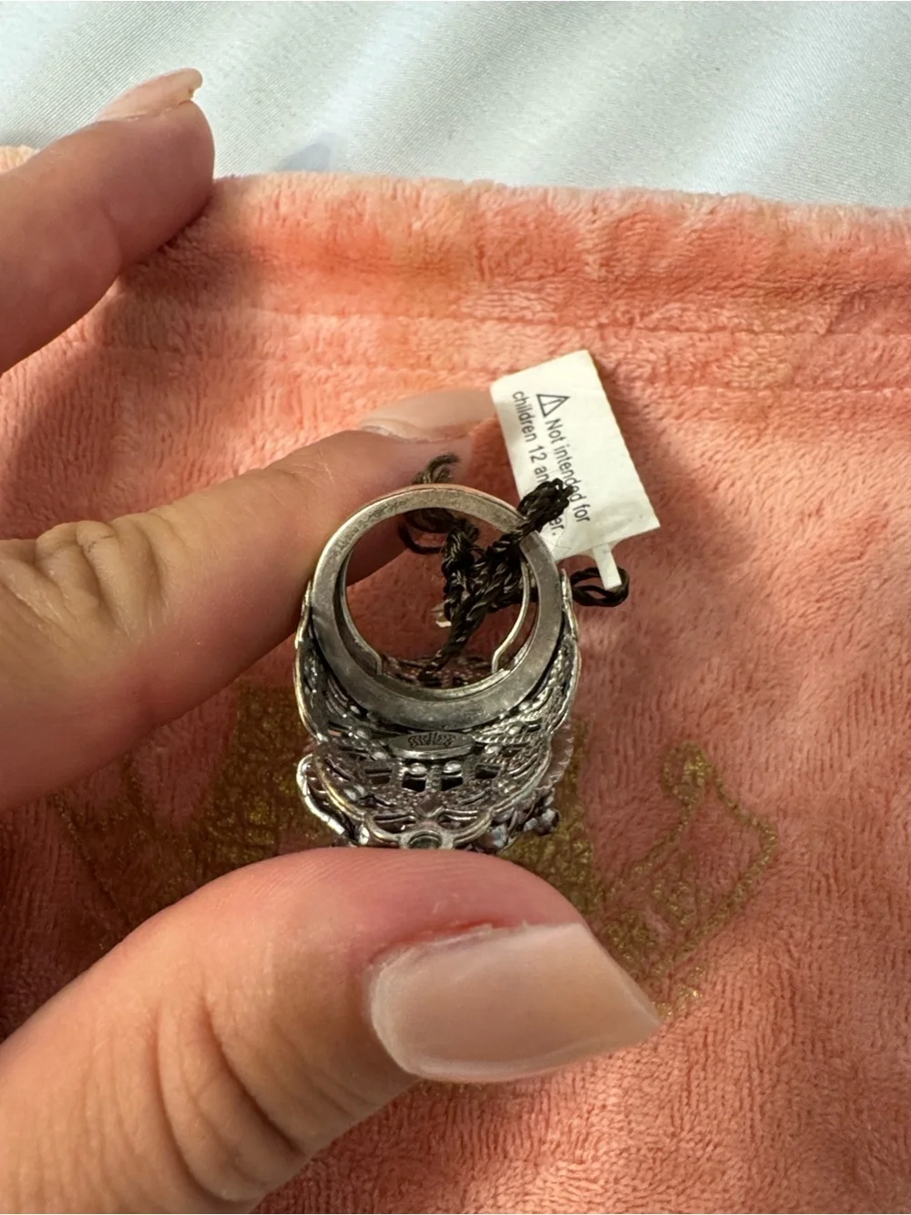 Juicy Couture Vintage black ring